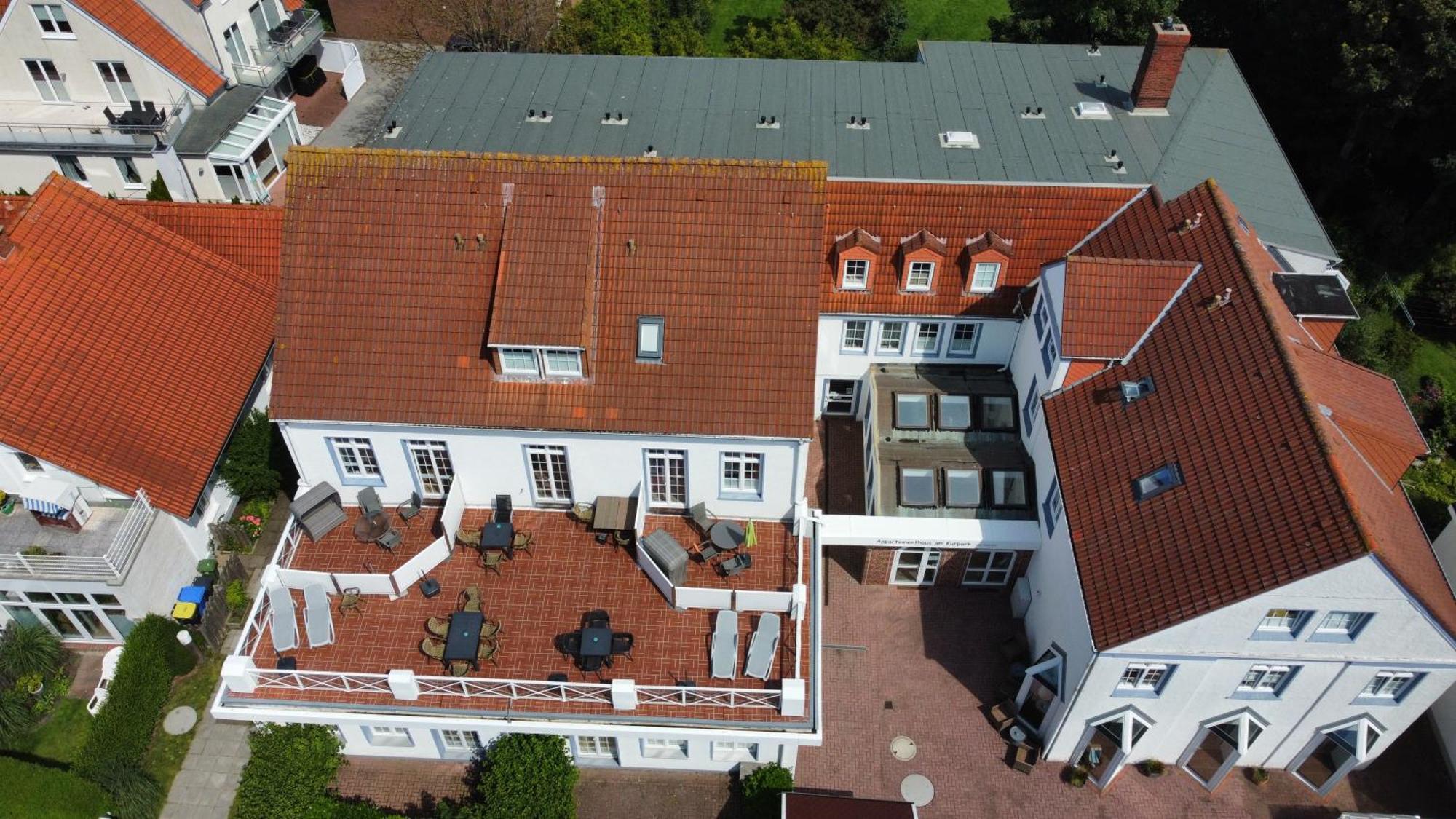 25 Apartment